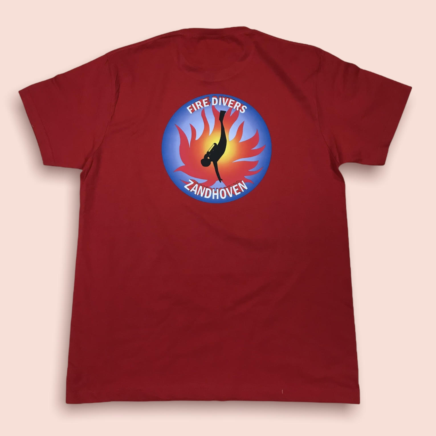 T-shirts met logo fire divers duikschool