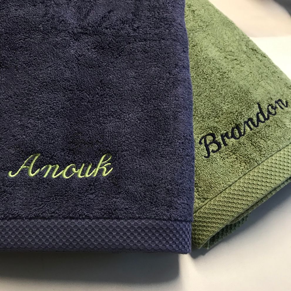 handdoeken met namen in verschillende kleuren set